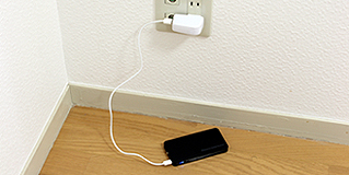 本体の充電は簡単